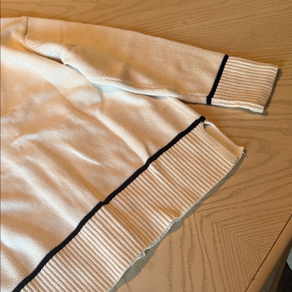 Maurices Cream and Black Floral Cardigan 🧜🏻‍♀️ - Picture 15 of 15